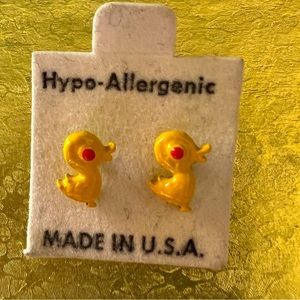 Vintage Easter 🐣 Little Chick Earrings for Little Girls or Ladies